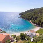 Robinzon Petar Apartamento Gdinj